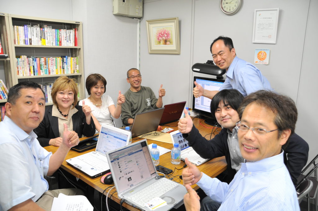 2011年5月20日　フェースブック初心者勉強会を6名で開催