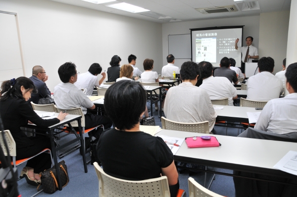 2011年7月5日 博多駅前フェースブック活用研究会（福岡）第1回例会（Facebook勉強会・中級編）報告